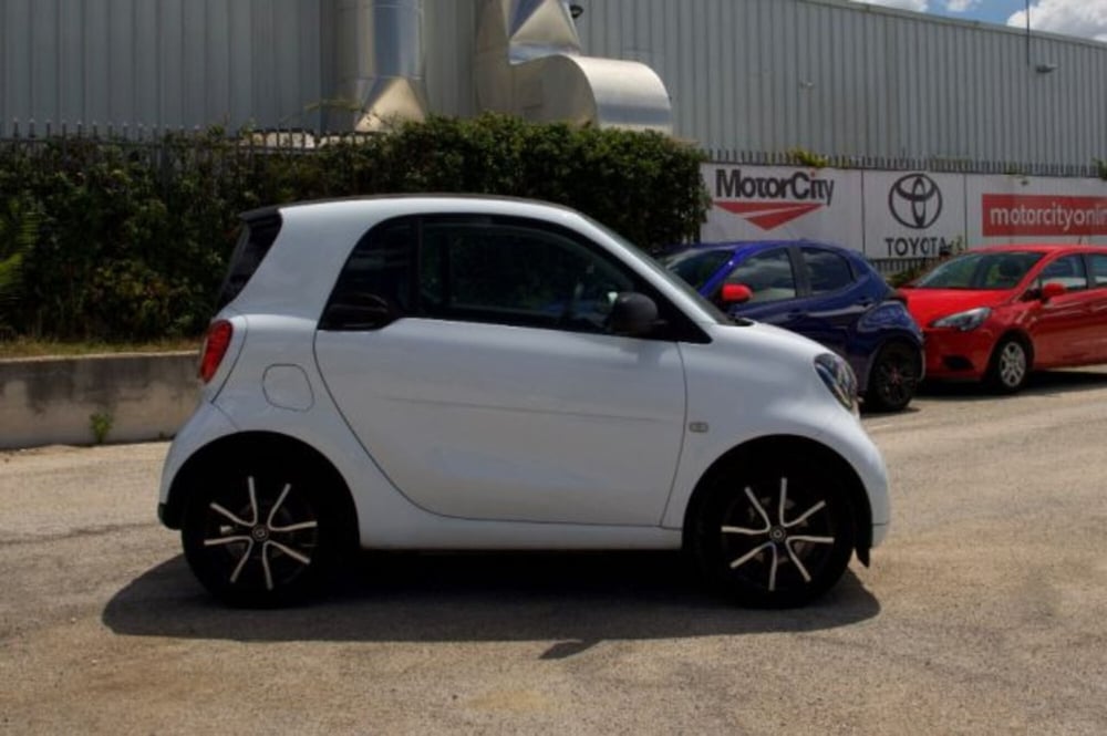 smart Fortwo usata a Roma (2)