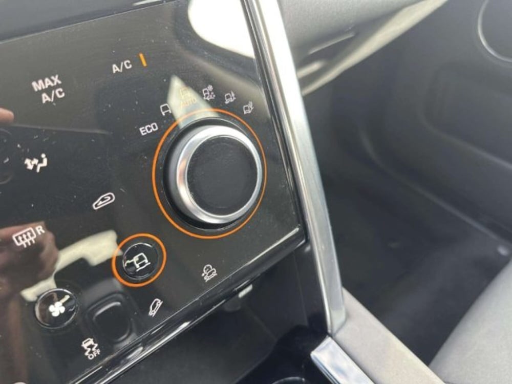 Land Rover Discovery Sport usata a Siena (15)