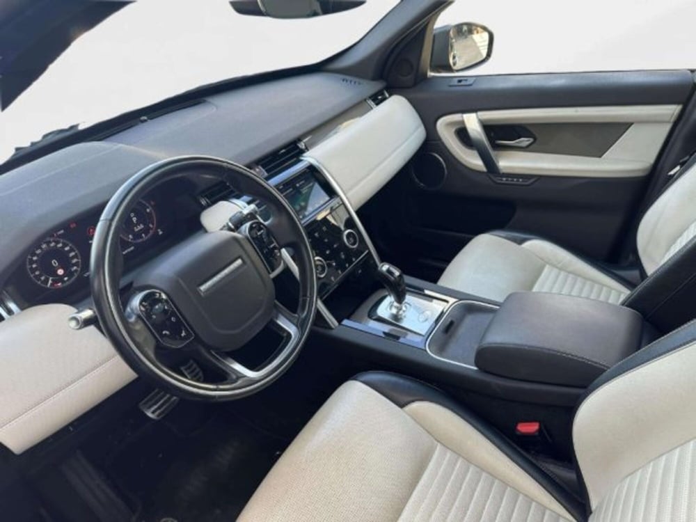 Land Rover Discovery Sport usata a Siena (10)