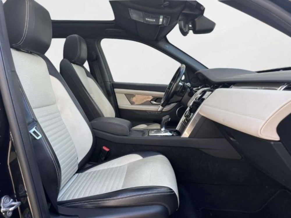 Land Rover Discovery Sport usata a Siena (3)