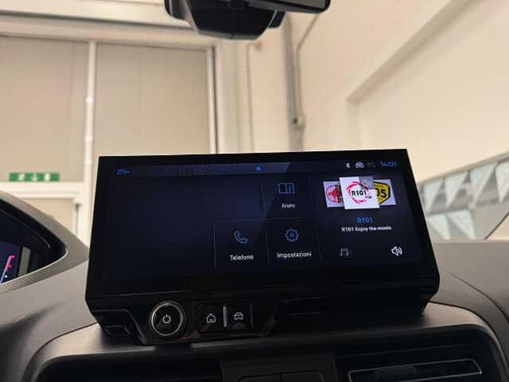 Peugeot Rifter nuova a Brescia (13)
