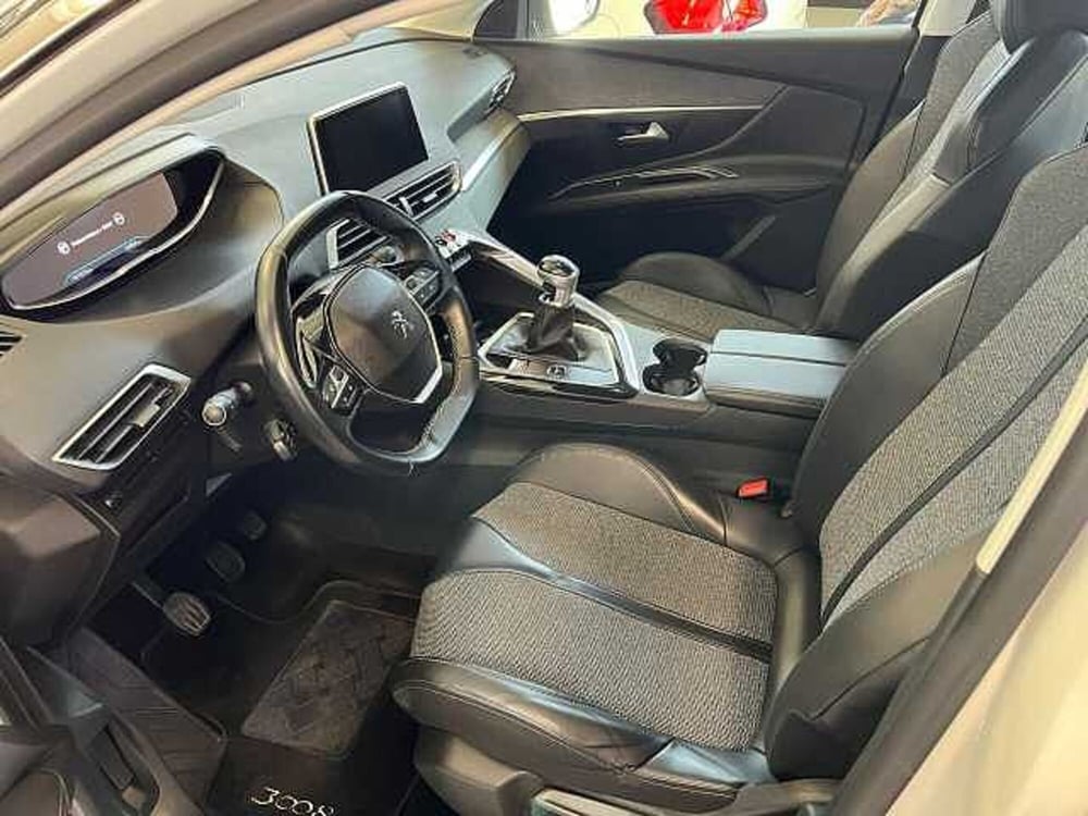 Peugeot 3008 usata a Venezia (13)