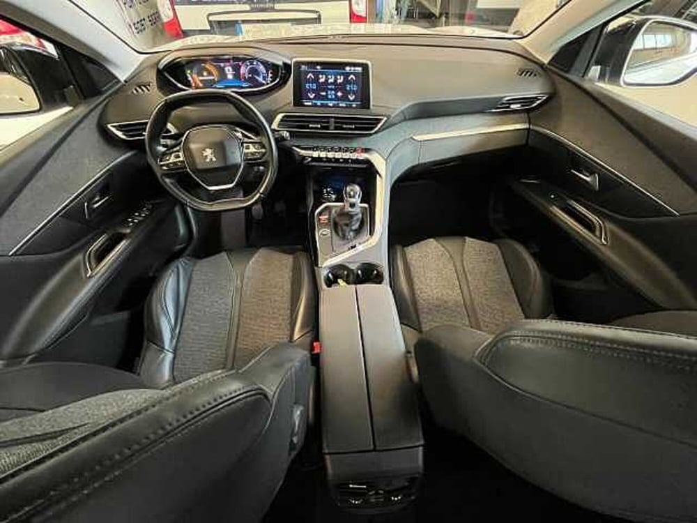 Peugeot 3008 usata a Venezia (14)