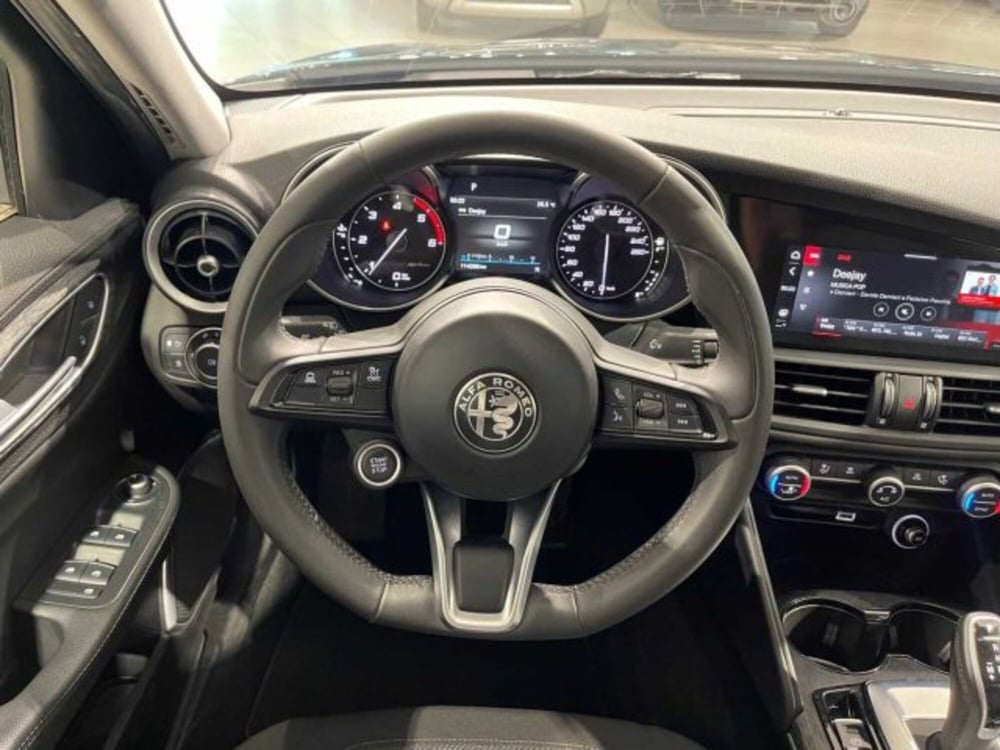 Alfa Romeo Giulia usata a Sondrio (13)