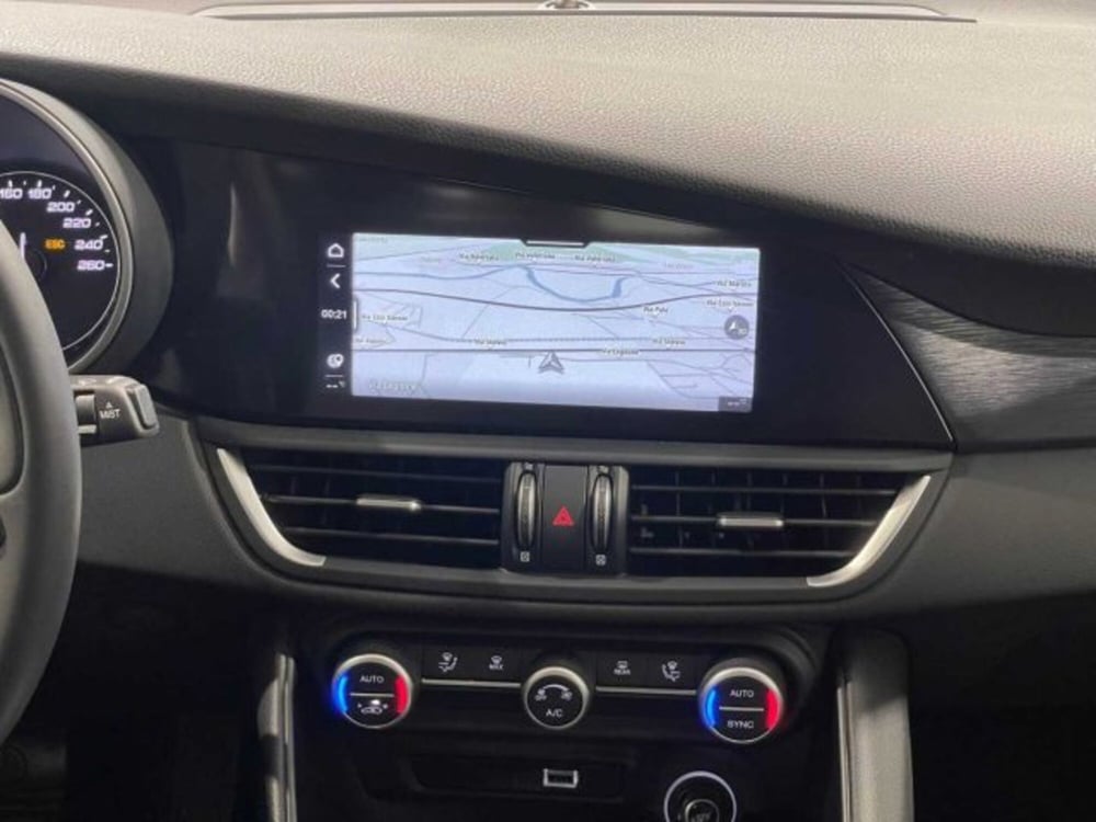 Alfa Romeo Giulia usata a Sondrio (14)