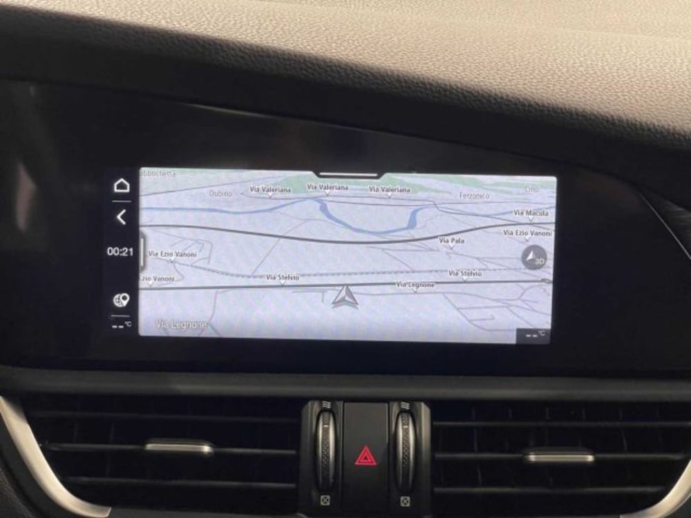 Alfa Romeo Giulia usata a Sondrio (16)