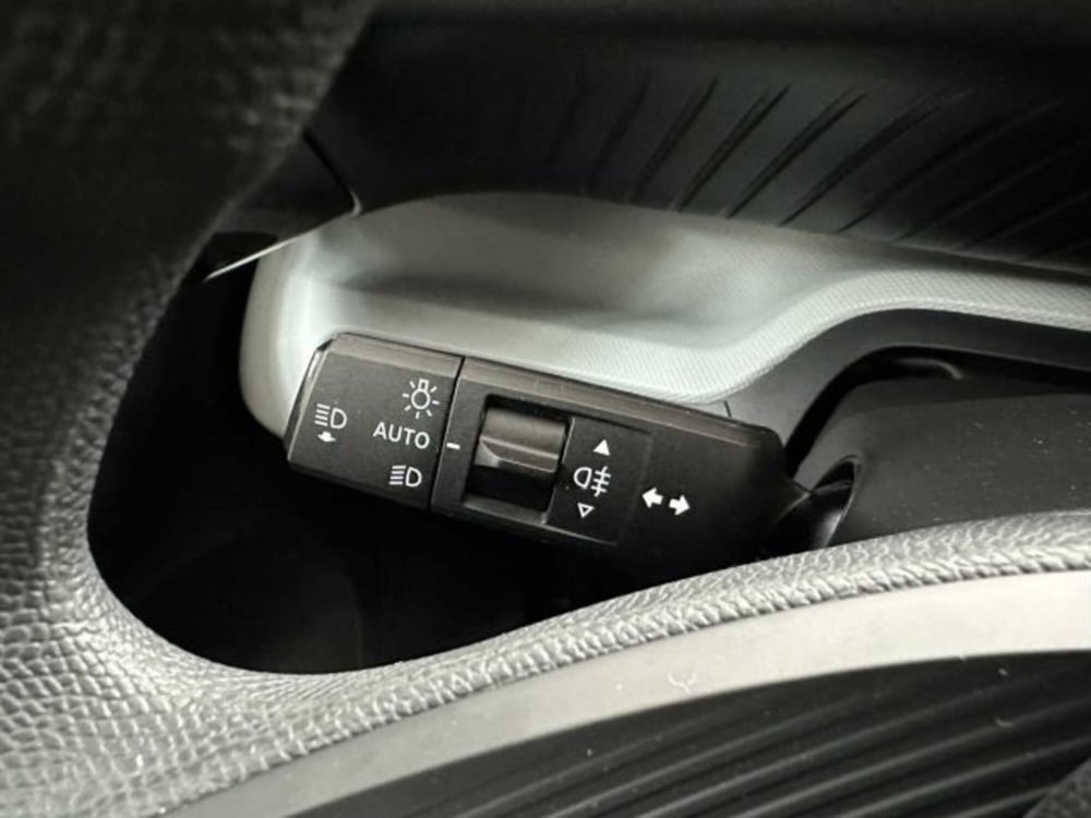 Citroen C3 nuova a Sondrio (19)