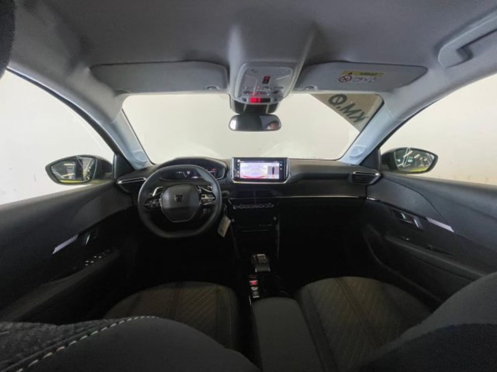 Peugeot 208 nuova a Torino (10)