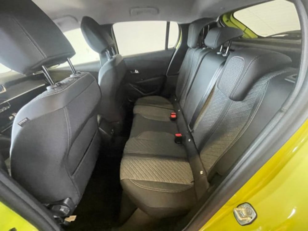 Peugeot 208 nuova a Torino (18)