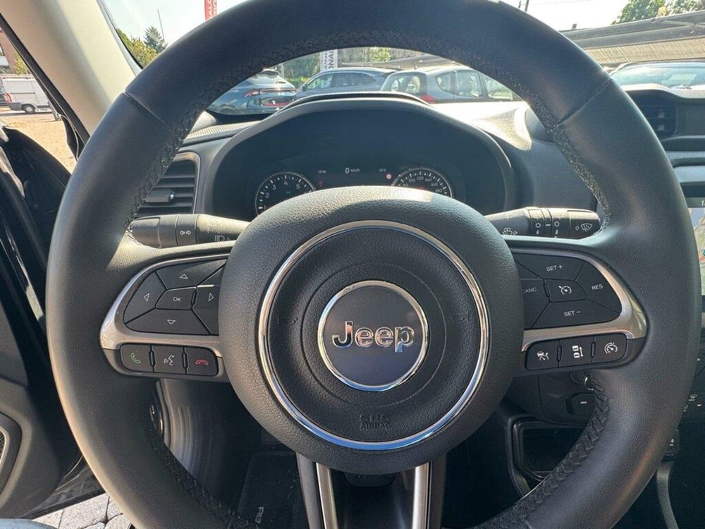 Jeep Renegade usata a Varese (11)