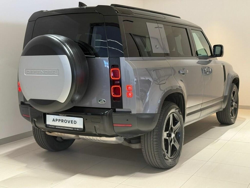 Land Rover Defender usata a Varese (2)