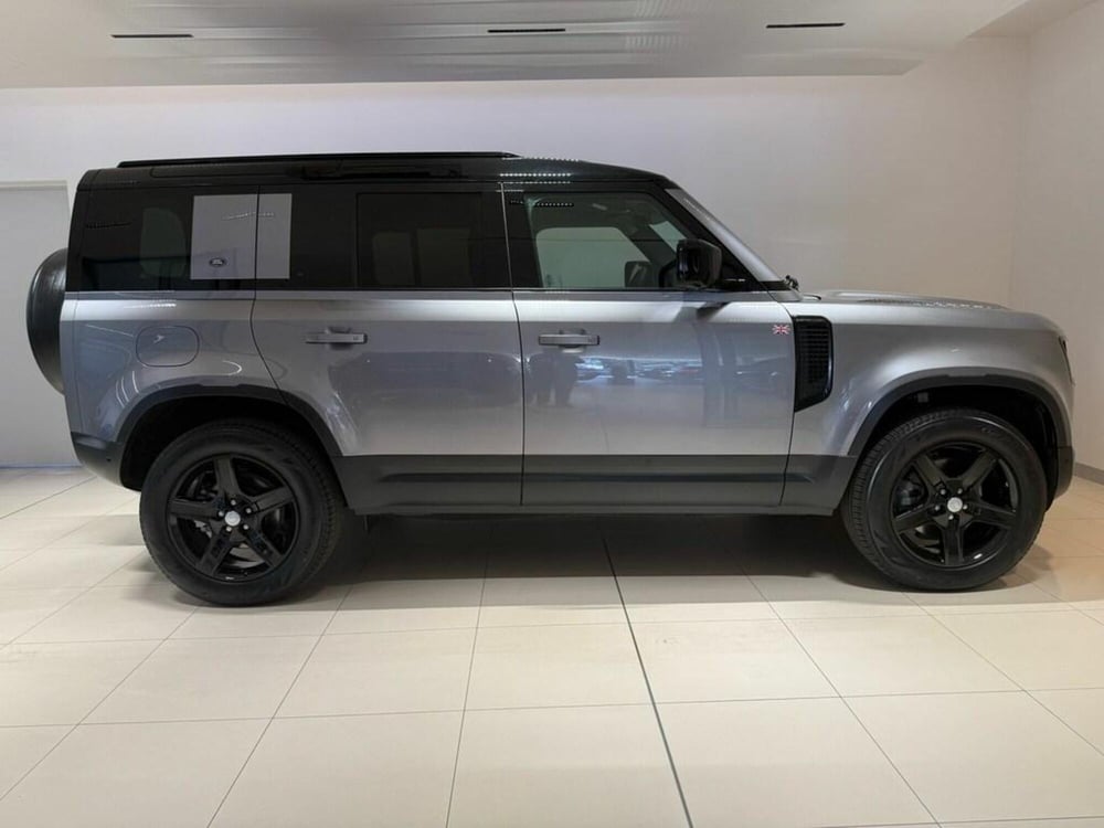 Land Rover Defender usata a Varese (6)