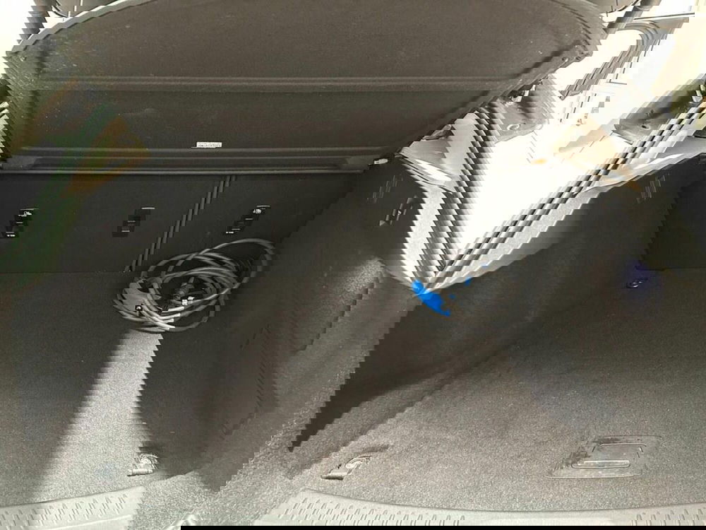 Jaguar I-Pace usata a Varese (12)