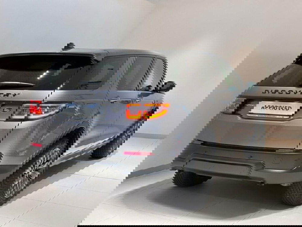 Land Rover Discovery Sport usata a Varese (2)