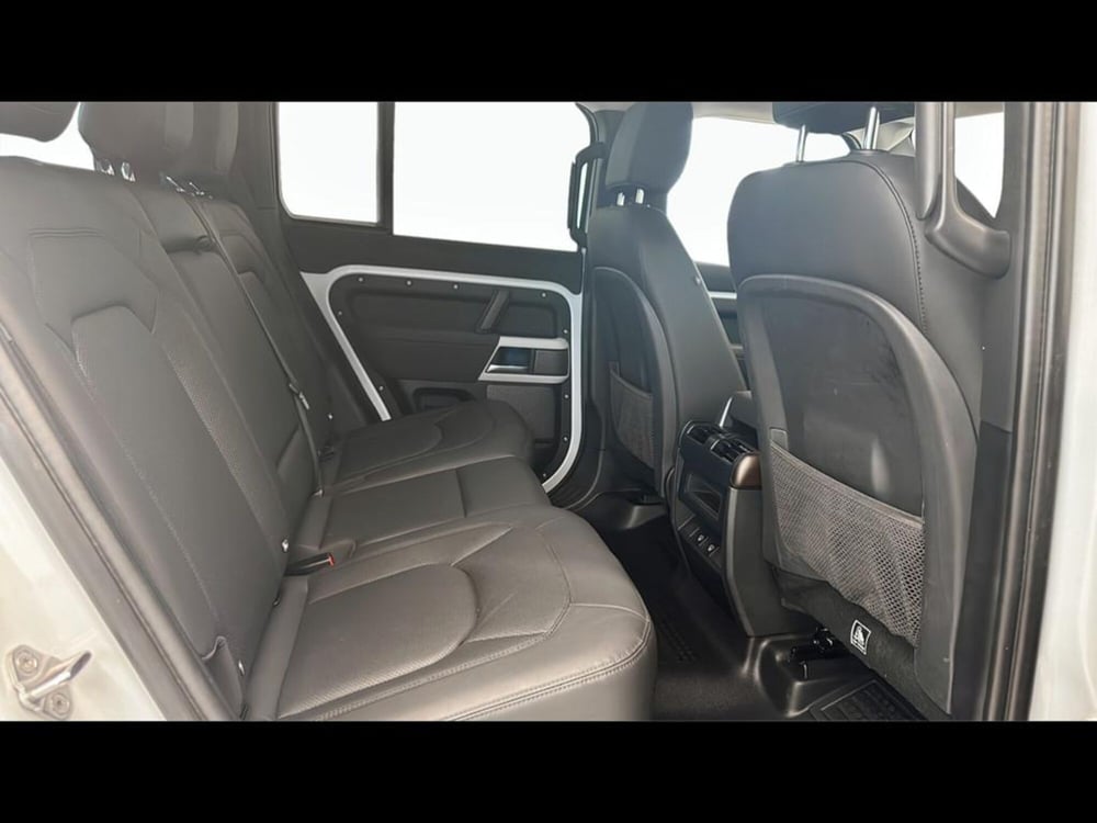 Land Rover Defender usata a Varese (5)