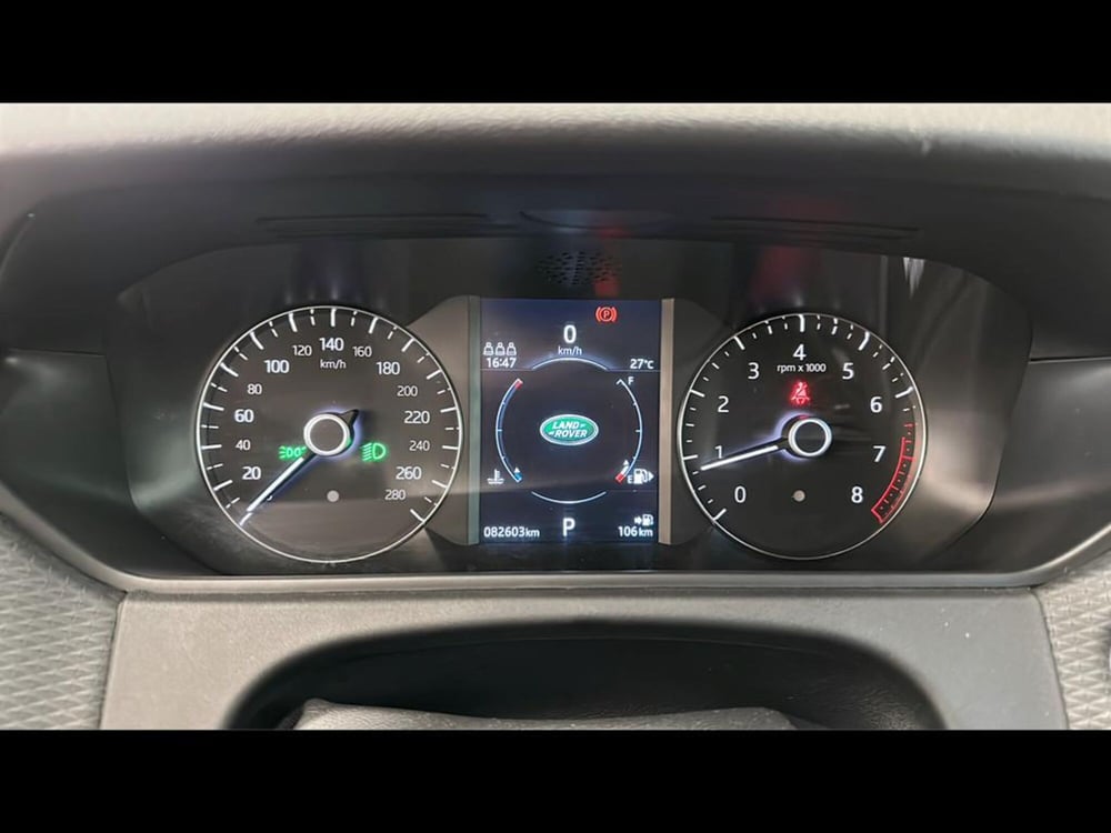 Land Rover Range Rover Velar usata a Varese (10)
