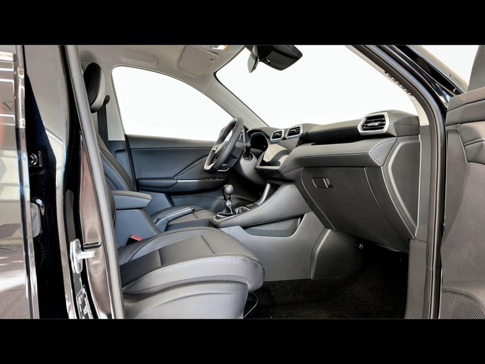 Mg ZS nuova a Varese (3)