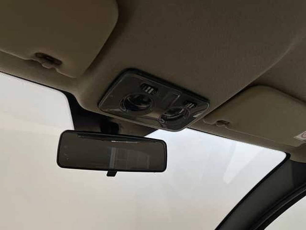 Lancia Ypsilon usata a Ravenna (16)