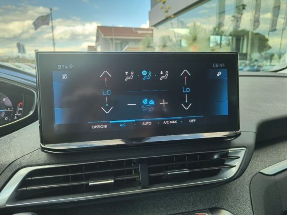 Peugeot 3008 usata a Frosinone (9)
