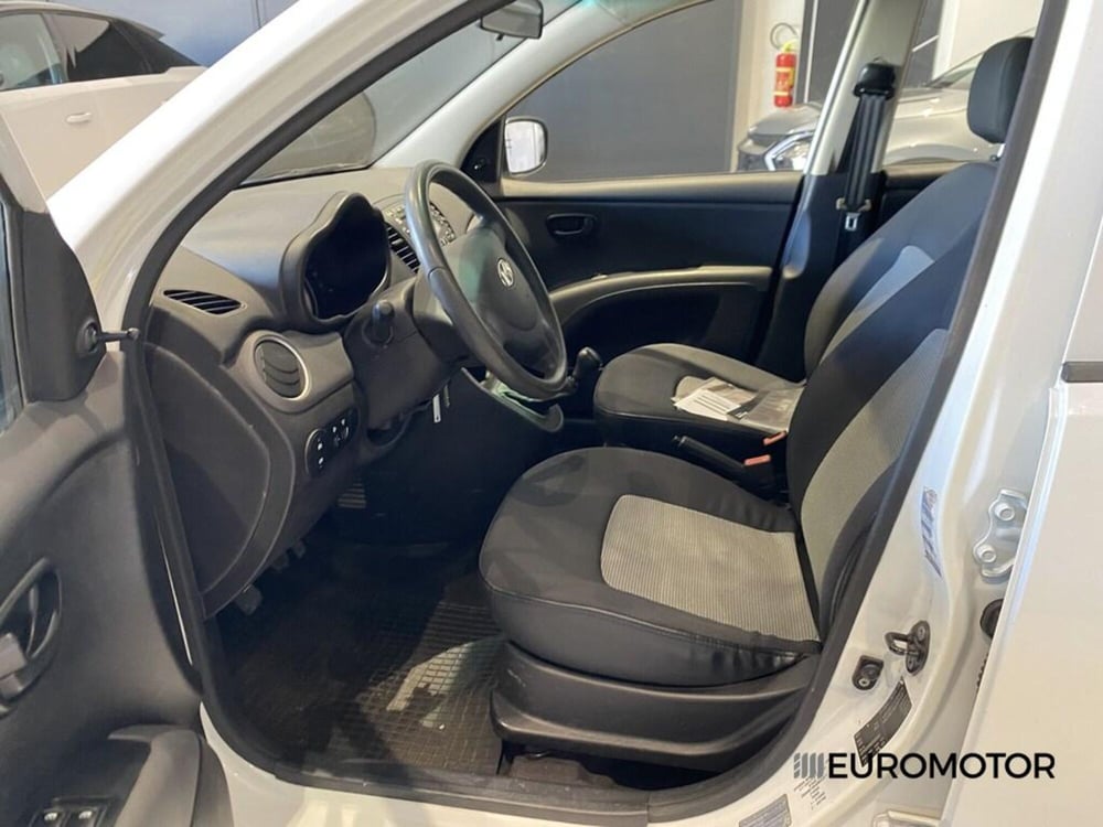 Hyundai i10 usata a Bari (11)