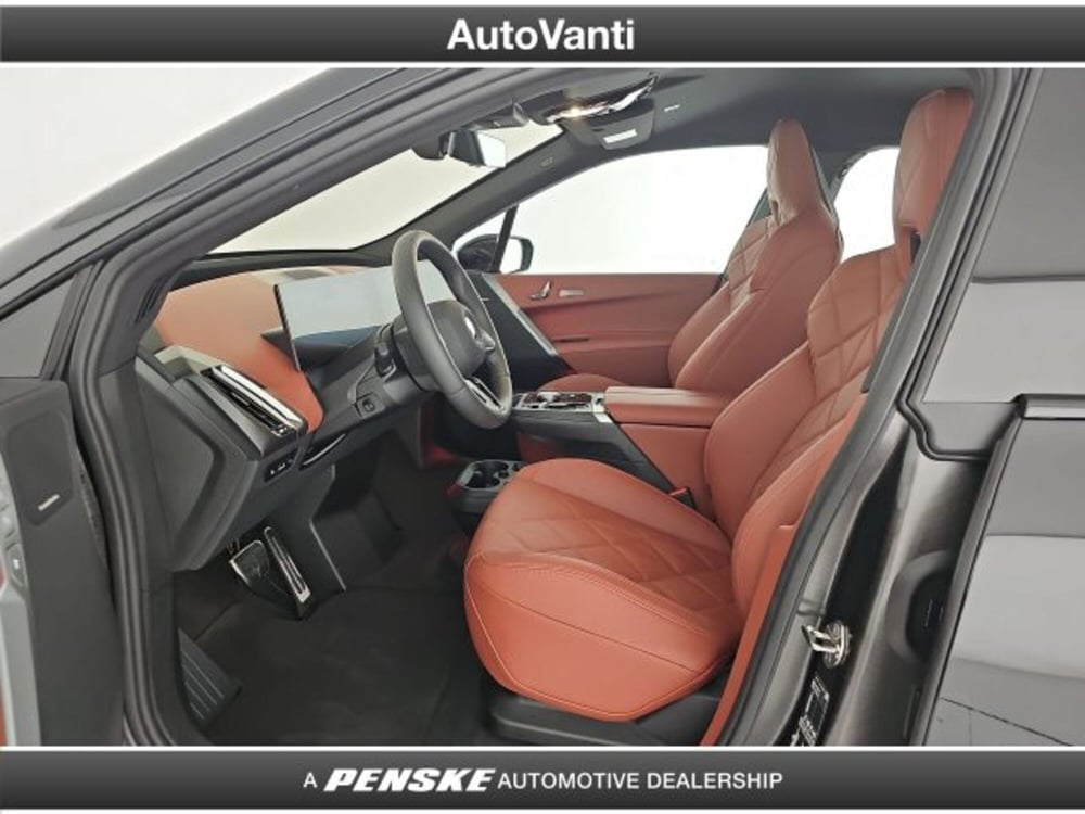 BMW iX usata a Bologna (10)