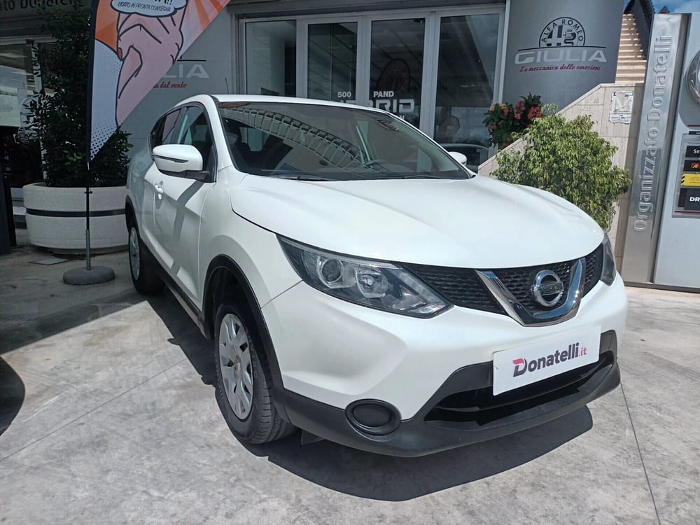 Nissan Qashqai usata a Bari