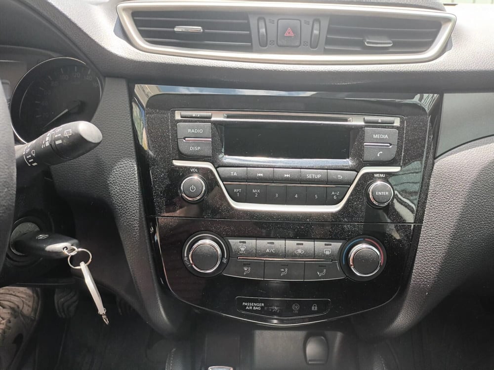 Nissan Qashqai usata a Bari (11)