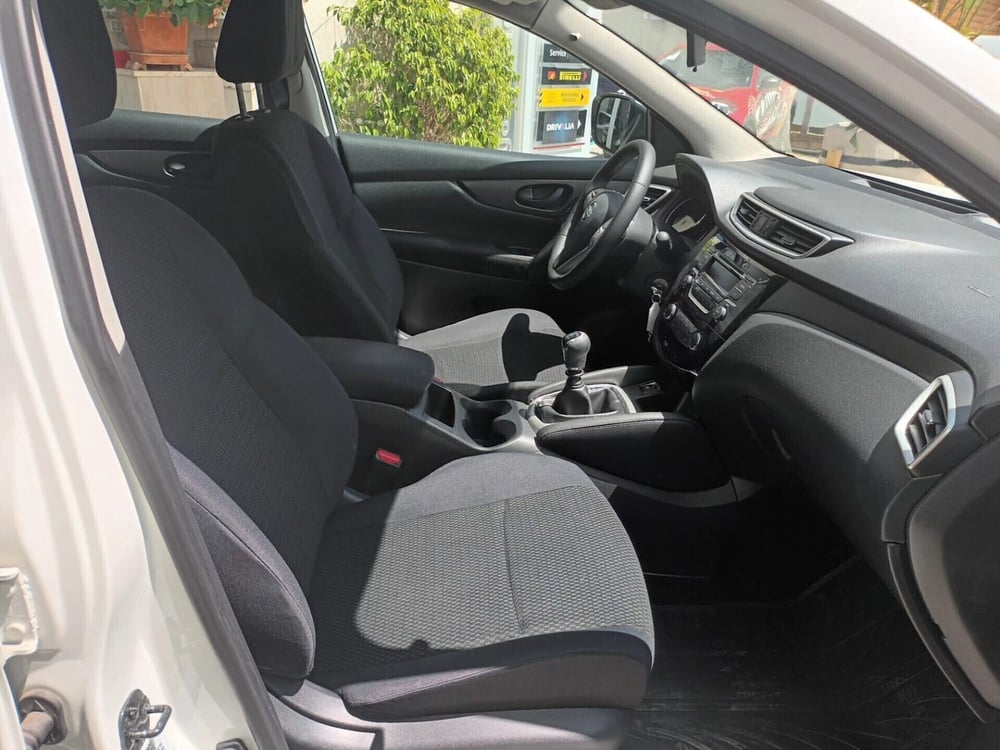 Nissan Qashqai usata a Bari (15)