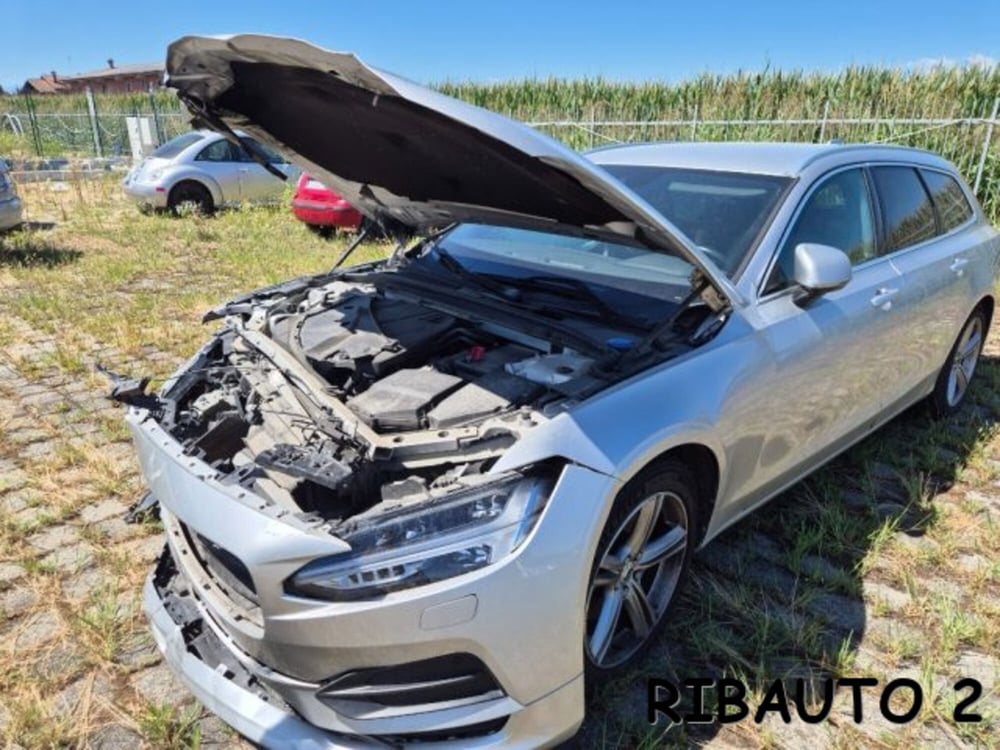 Volvo V90 usata a Cuneo