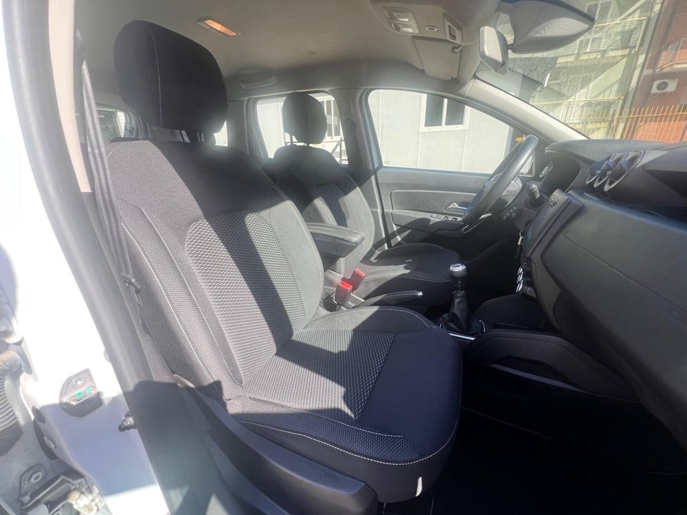 Dacia Duster usata a Messina (10)