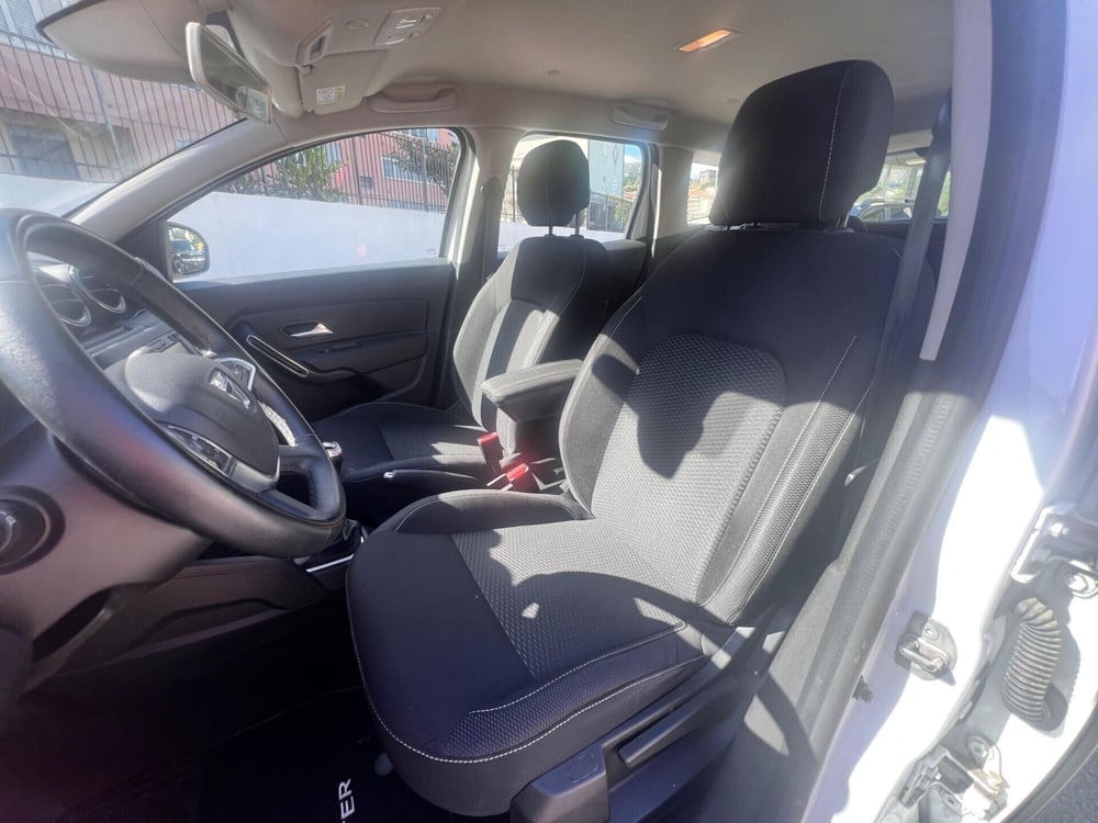 Dacia Duster usata a Messina (9)