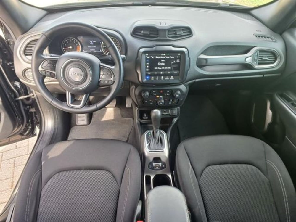 Jeep Renegade usata a Savona (14)
