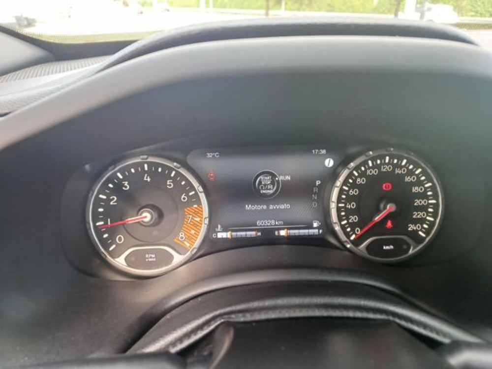 Jeep Renegade usata a Savona (18)