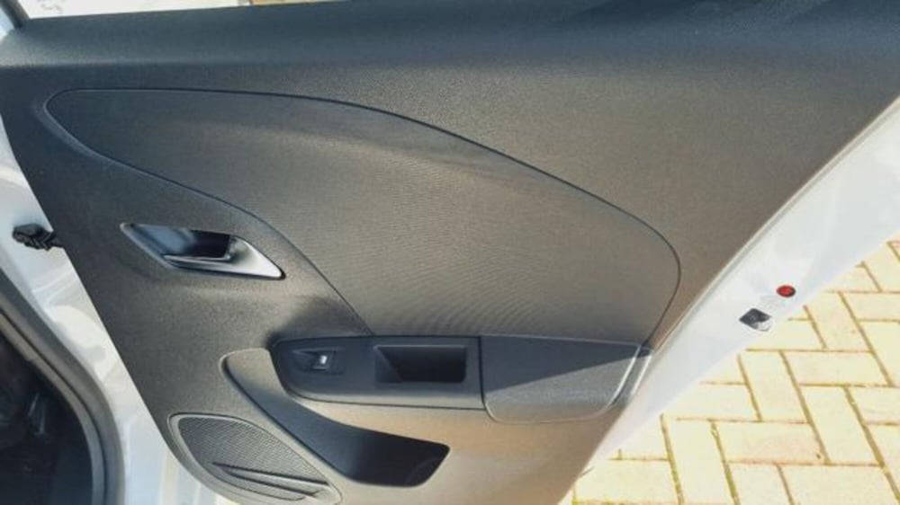 Opel Corsa usata a Savona (11)