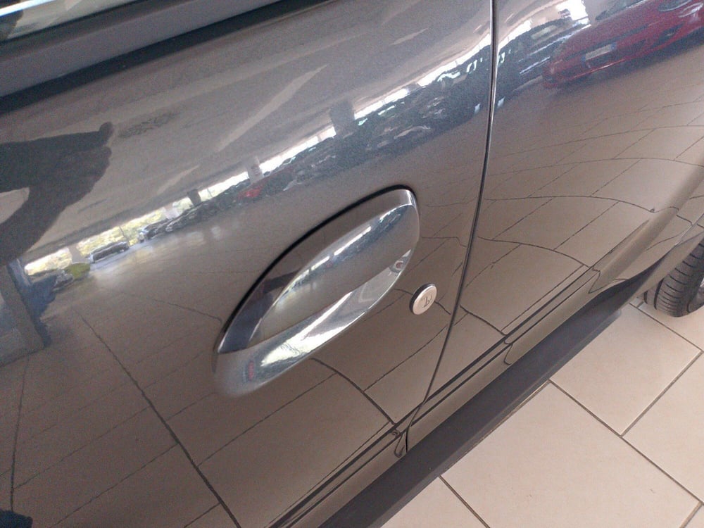 Dacia Duster usata a Lecce (11)