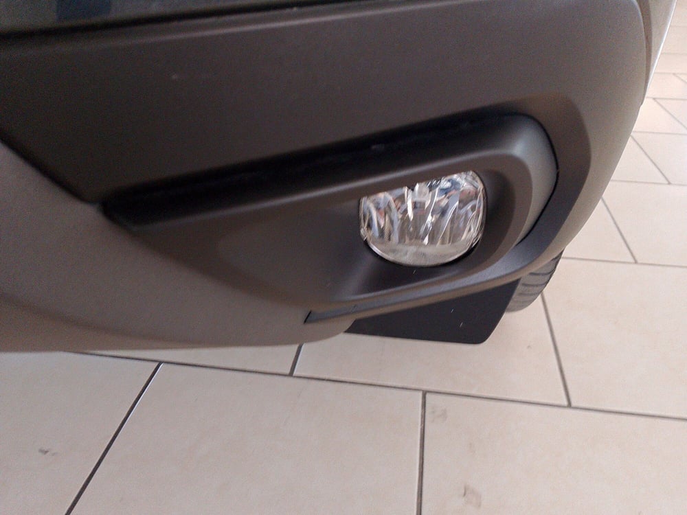 Dacia Duster usata a Lecce (16)