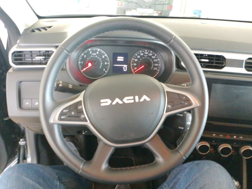 Dacia Duster usata a Lecce (20)