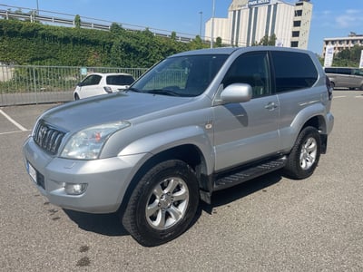 Toyota Land Cruiser D-4D 16V cat 3 porte aut. Executive del 2005 usata a Piacenza