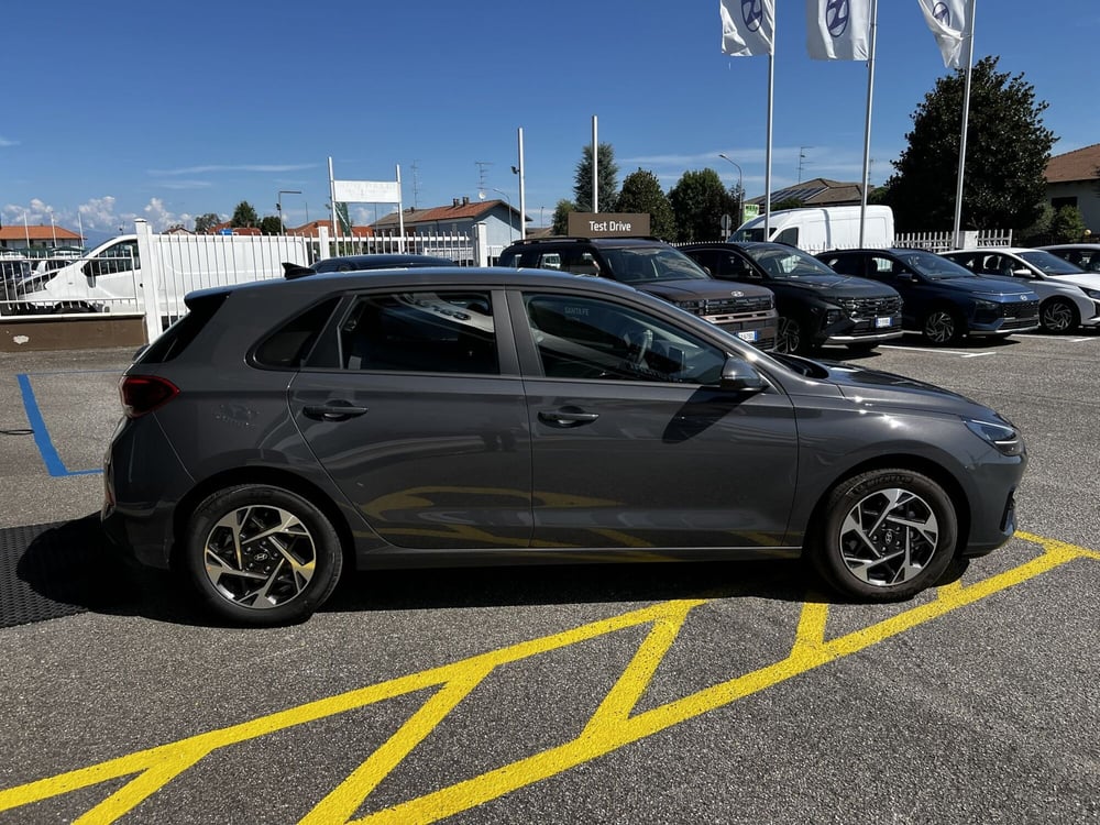 Hyundai i30 nuova a Vercelli (5)
