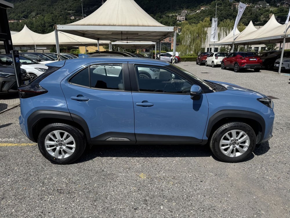 Toyota Yaris Cross usata a Como (13)