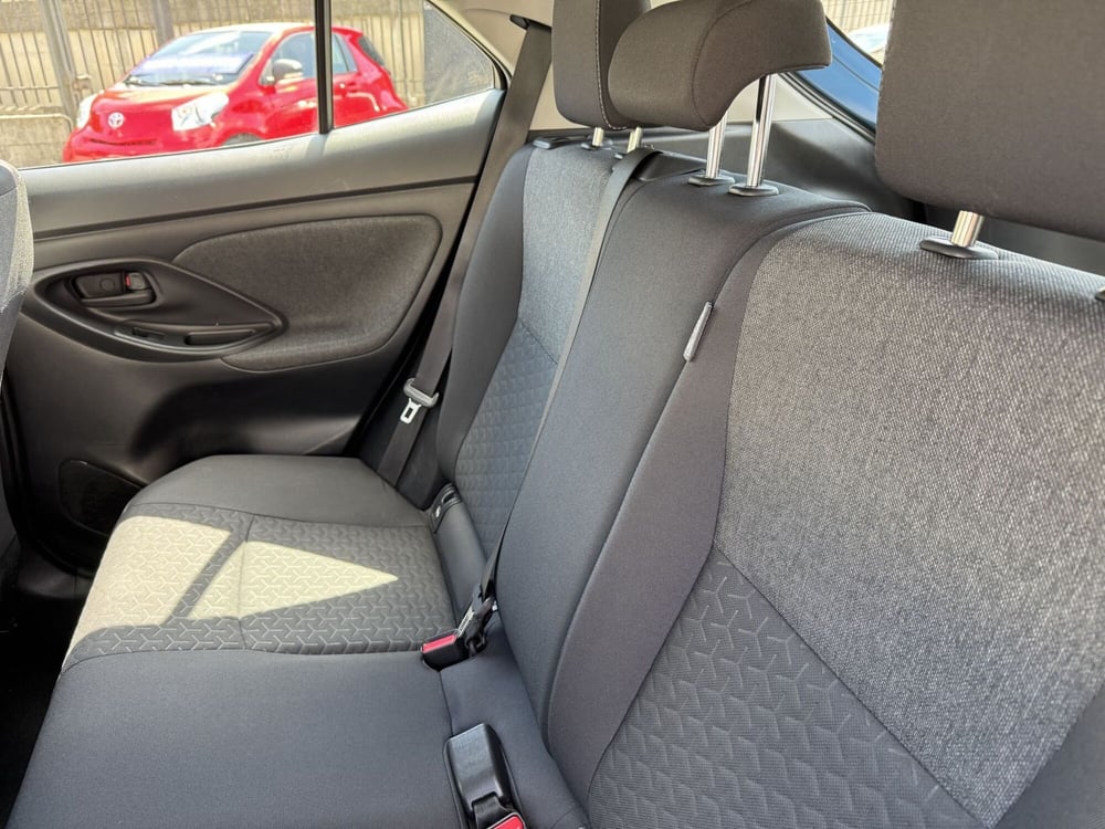 Toyota Yaris Cross usata a Como (7)