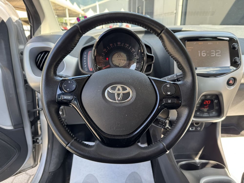Toyota Aygo usata a Como (10)
