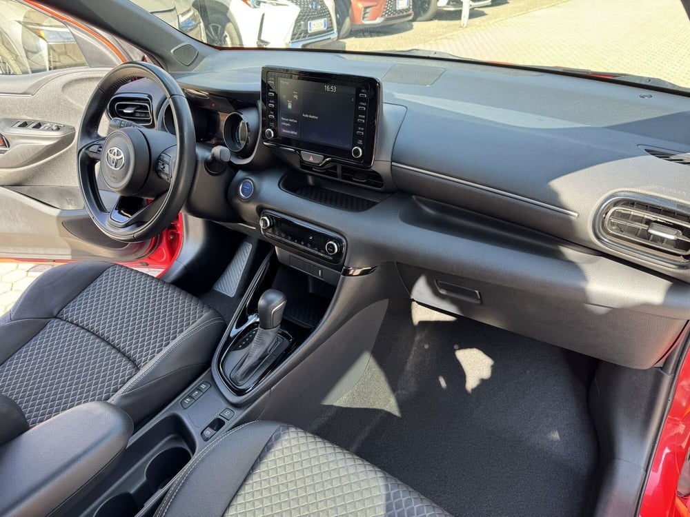 Toyota Yaris usata a Como (5)