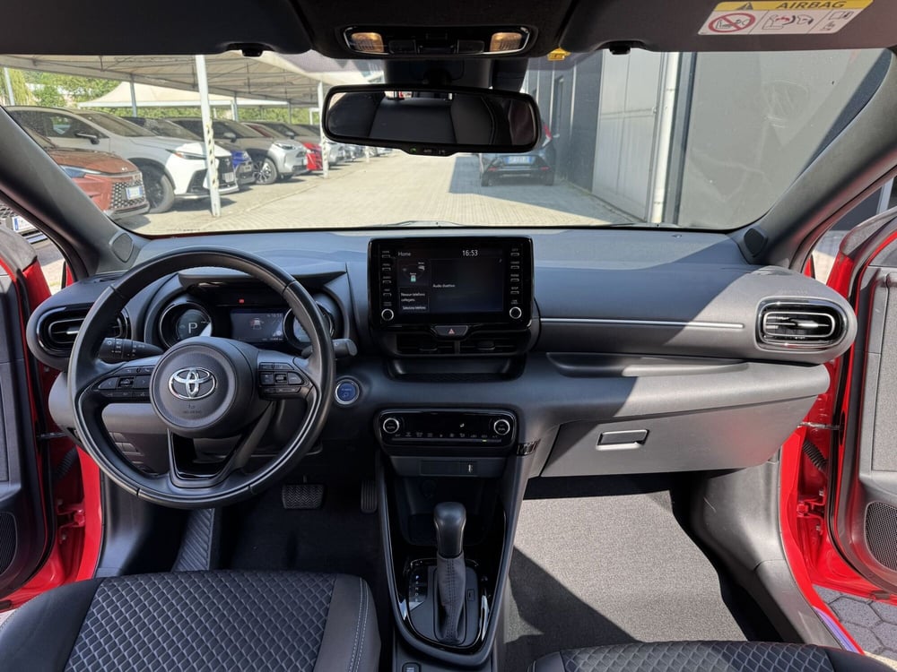 Toyota Yaris usata a Como (7)