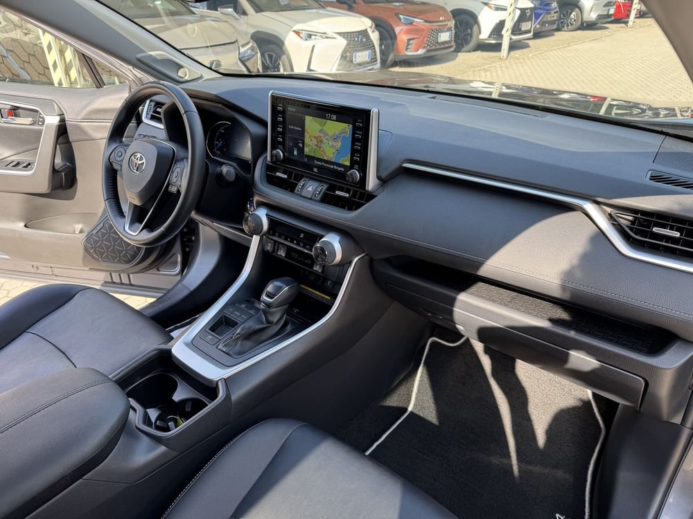 Toyota Rav4 usata a Como (4)