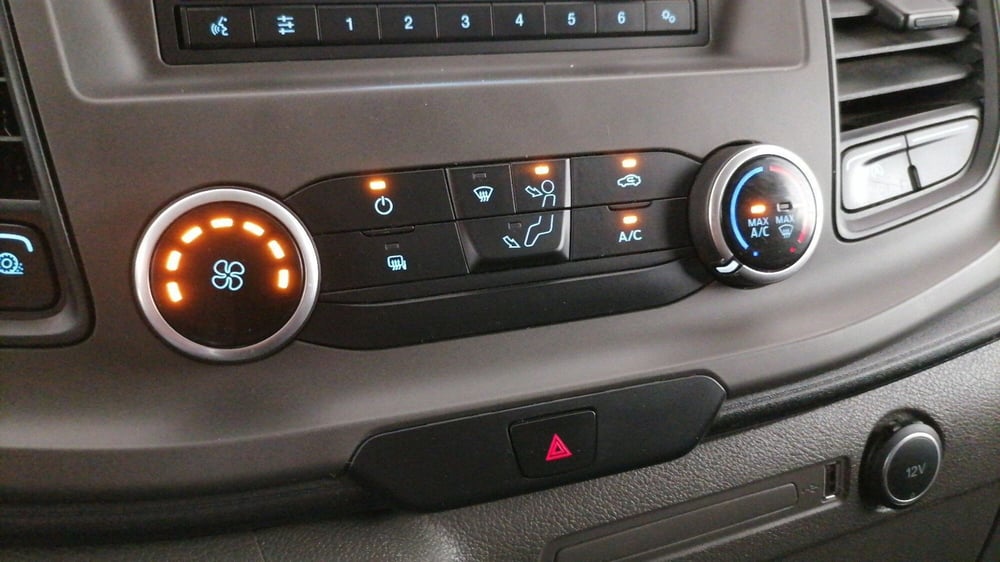 Ford Transit Custom Furgone usata a Roma (13)