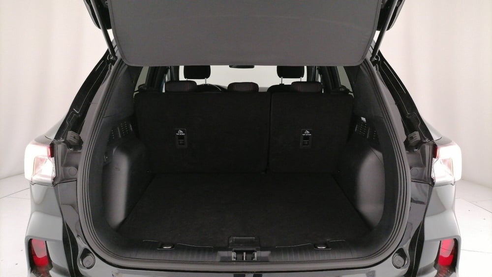 Ford Kuga usata a Roma (10)