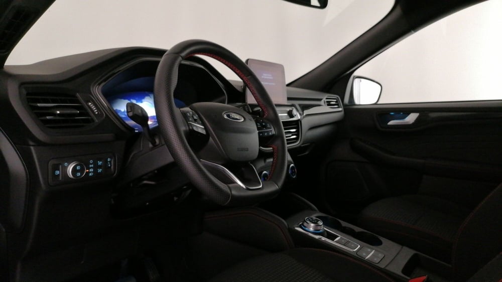 Ford Kuga usata a Roma (11)