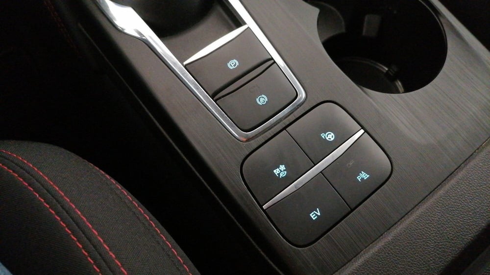 Ford Kuga usata a Roma (20)