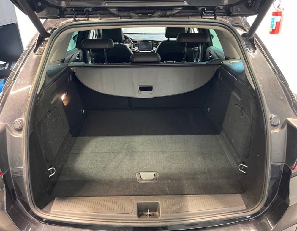 Opel Astra Station Wagon usata a Ferrara (10)